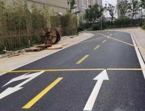 蘇州小區(qū)道路劃線哪家好？推薦江蘇中穎